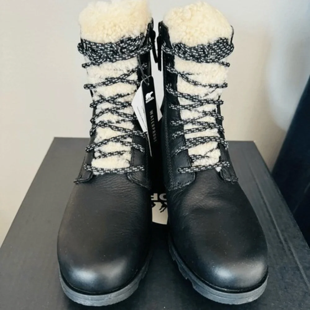 SOREL Emelie Genuine Shearling Lamb Fur Short Lace-Up Boot, Black, Size 8.5, NWT